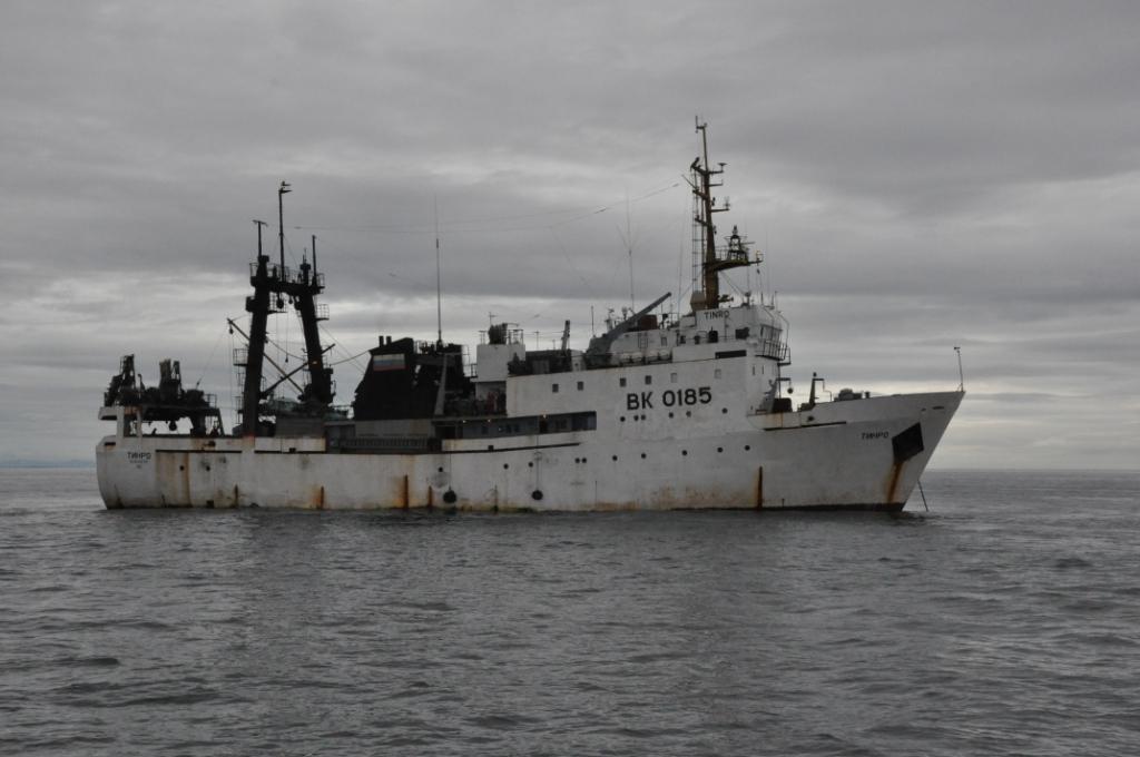 На судах БИФ ВНИРО комплексные экспедиционные исследования проводят специалисты всех дальневосточных филиалов ВНИРО и Центрального института