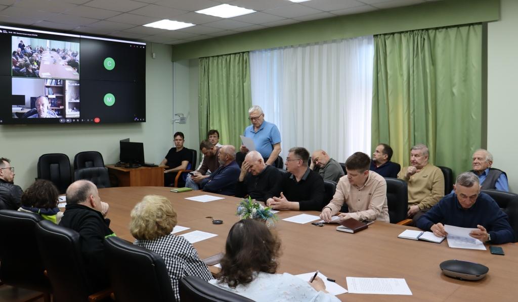 Представлены результаты комплексных исследований НИС «ТИНРО»