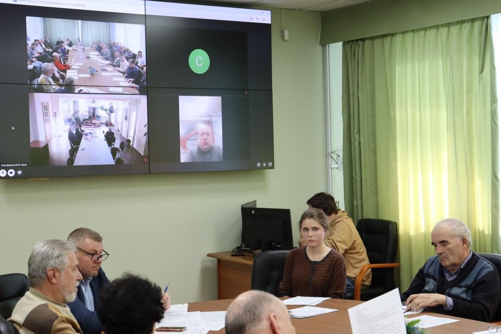 Утверждены темы диссертаций аспирантов ТИНРО