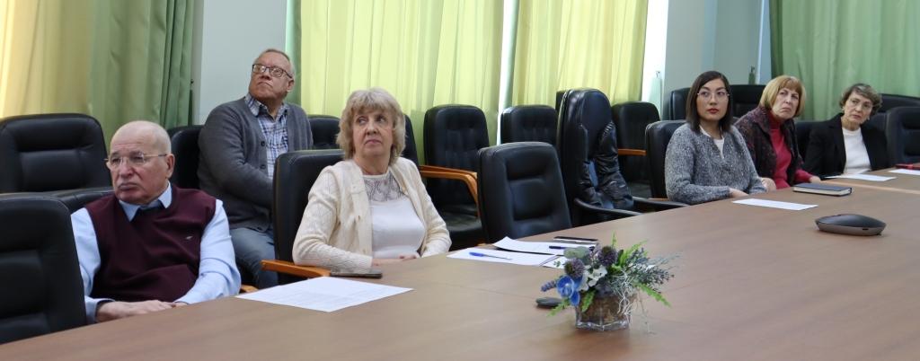 Участники заседания технической секции Учёного совета ТИНРО с искренним интересом  рассмотрели полученные коллегами результаты, и одобрительно отметили успехи, достигнутые молодым специалистом и его наставником