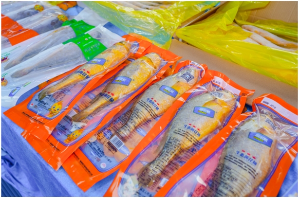 Продукция из жёлтого горбыля в индивидуальной упаковке