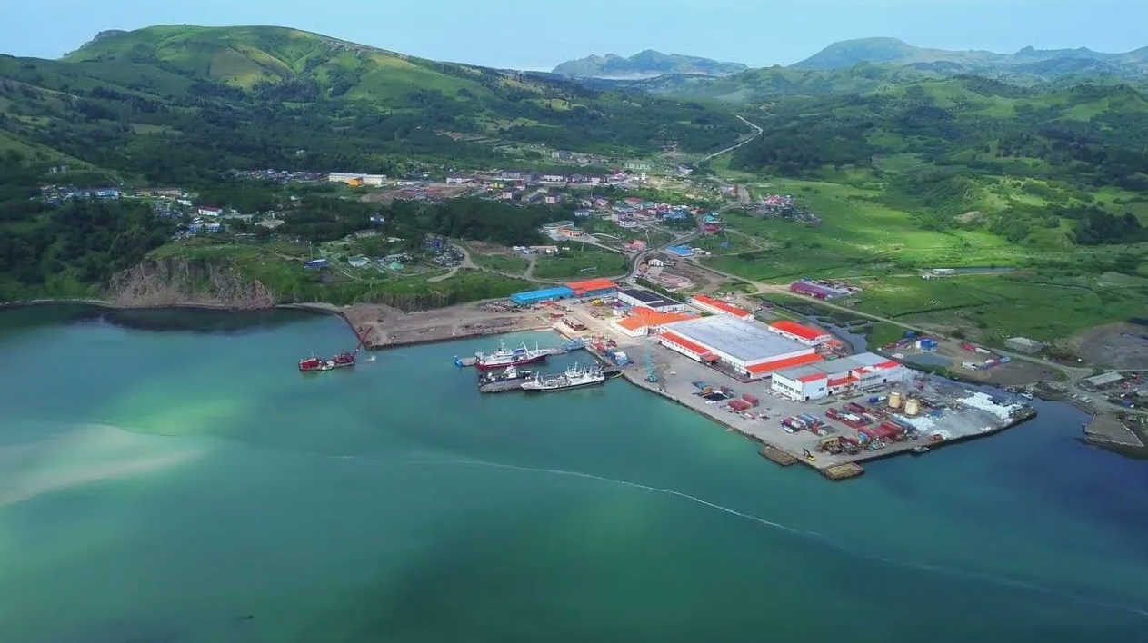 Научно-исследовательская станция "Океаническая" в селе Крабозаводское о.Шикотан