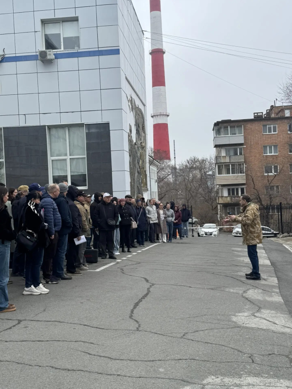 В ТИНРО прошли учения по эвакуации при пожаре